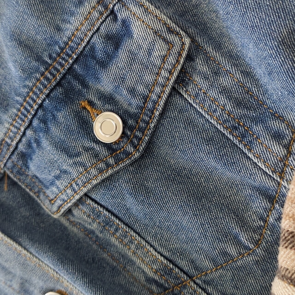 BLUE B COLLECTION I Boutique Denim & Plaid Flannel Contrast Jean Jacket, L - Picture 7 of 15